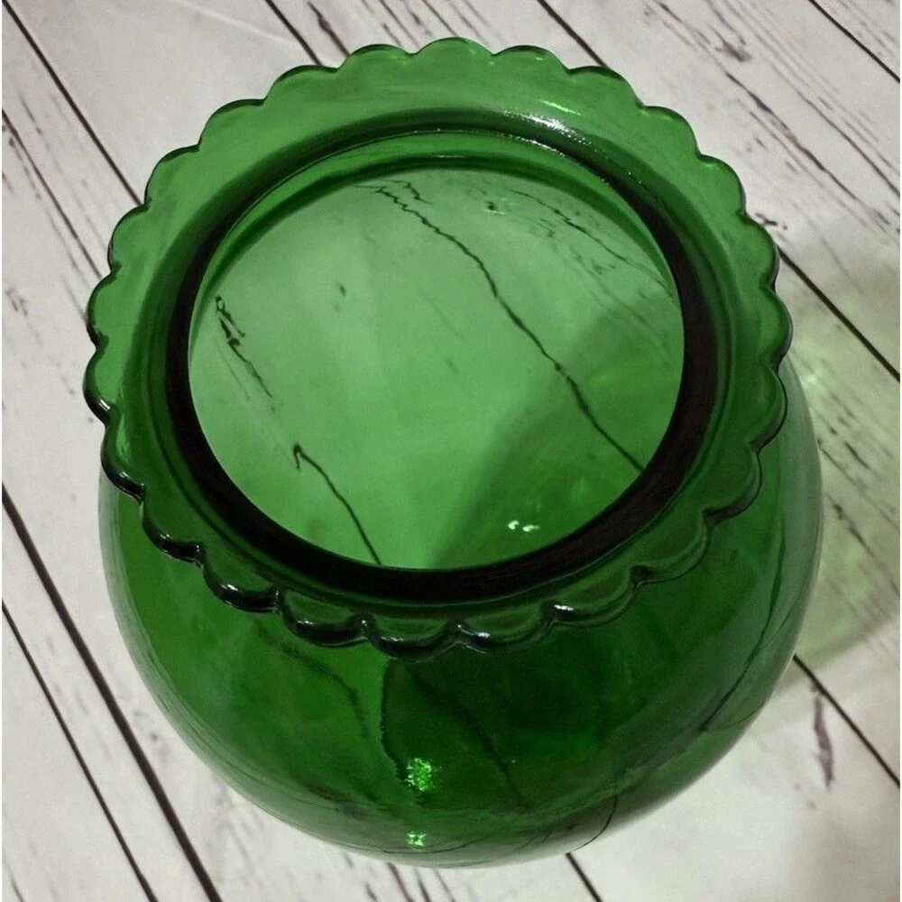 Vintage Anchor Hocking Glass Forest Green Vase Scalloped Top Edge 9